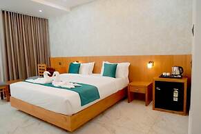 Palm Wave Beach Resort