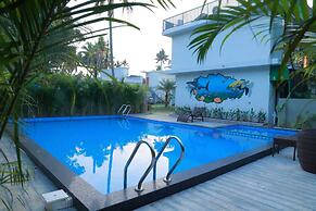 Palm Wave Beach Resort