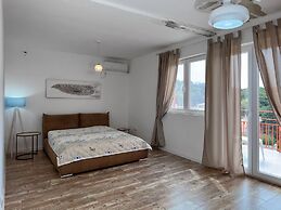 Ceres  Apartments
