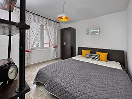 Ceres  Apartments