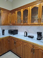 Upstairs Apartment with Piton View