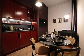 Maroon & Moss Residence