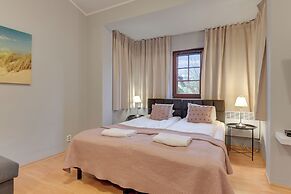 Zacisze Centrum  by Grand Apartments
