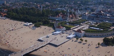 Zacisze Centrum  by Grand Apartments