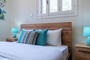 Verdant 1-BR Apt & Balcony in Larnaca
