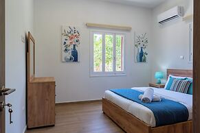 Verdant 1-BR Apt & Balcony in Larnaca