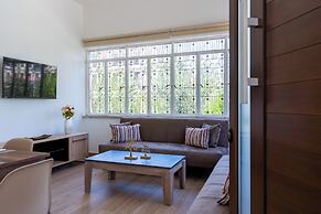 Verdant 1-BR Apt & Balcony in Larnaca