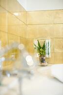 Les Précieuses Suites & Spa I