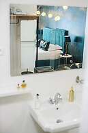 Les Précieuses Suites & Spa I