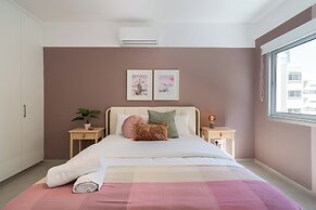 Cloudwalk 1- BR Apartment in Larnaca