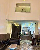 Huxton Hotel