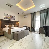 Huxton Hotel