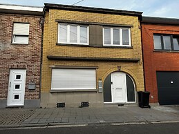 Au 11801 Bel appartement moderne