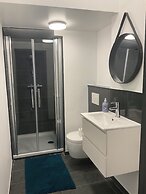 Au 11801 Bel appartement moderne