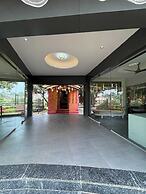 MJ Resort