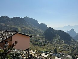 Ha Giang Aya Lodge
