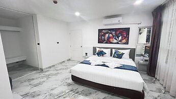 The Ocean Pearl Suites