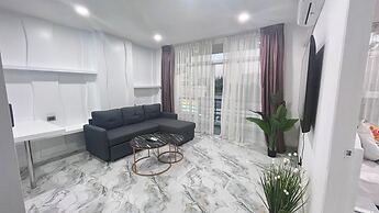 The Ocean Pearl Suites