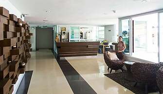 The Ocean Pearl Suites