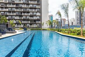 Modern with Air Conditioning and Pool