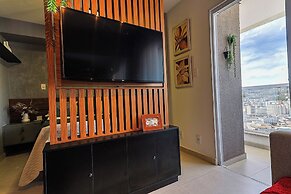 Studio Pet Friendly c Garagem e Varanda no Centro