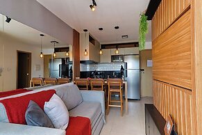 Studio Pet Friendly c Garagem e Varanda no Centro