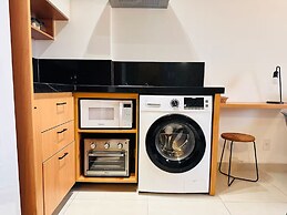 Studio no Centro com Academia Piscina e Varanda