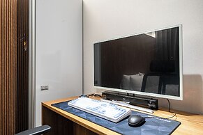 Hotel Brown Dot