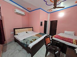 Avadh Dham Guest House