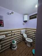 Avadh Dham Guest House