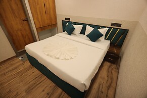 Hotel Glow