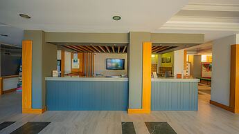Golmar Beach& Spa Hotel