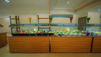 Golmar Beach& Spa Hotel