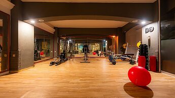Golmar Beach& Spa Hotel