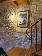 Valory s Stone House