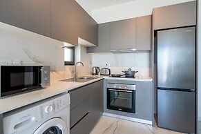 Ivory 1-BR Apt. & Balcony in Aradipou