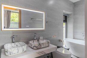 This Is The Place Fully Smart V280