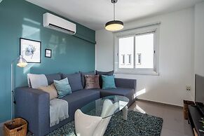 Jayde 2-BR Apt. & Balcony in Larnaca