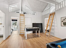 5 Star Holiday Home in Glesborg