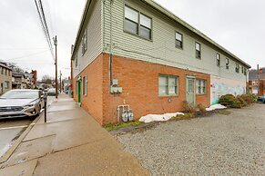 Walk to Shops & Eats: Apt in Downtown Elizabeth