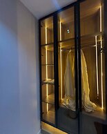 Metrohills Business Suites