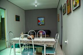 Casa com Piscina e Churrasqueira no Parque Cuiab