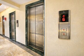 Glitz Hotel Sai Neel
