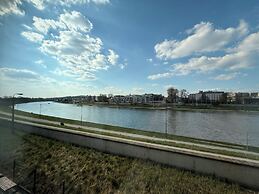 Riva Verona - Vistula View & Parking by Downtown Apartments