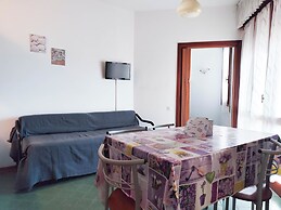 Bright Holiday Home With Balcony