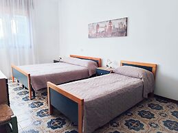 Relaxing Apartment Near the Beach