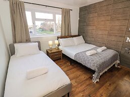 7 Waverton Mews