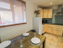 7 Waverton Mews