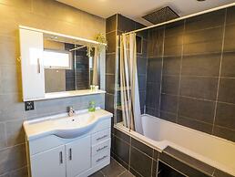 7 Waverton Mews