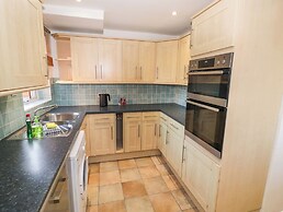 7 Waverton Mews